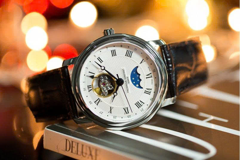 Frederique Constant Moonphase có phải lựa chọn tốt cho người mới chơi đồng hồ phức tạp? 3