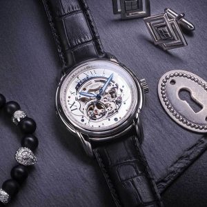 Vì sao đồng hồ cơ cần lên cót 2