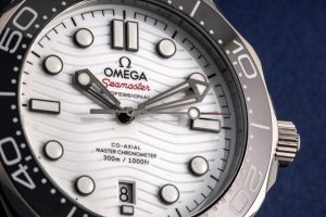 Thiết kế kim Diver của Omega có gì đặc trưng 1