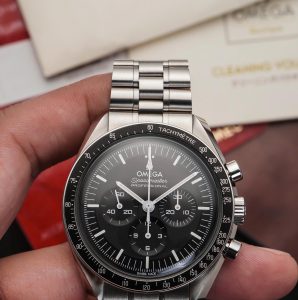 Cách sử dụng chức năng Chronograph trên Speedmaster 1