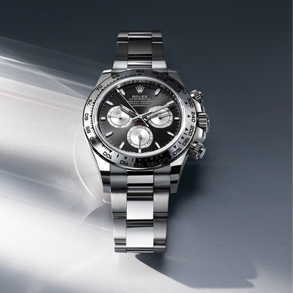 Thiết kế nút bấm Chronograph của Rolex có gì đặc trưng 1