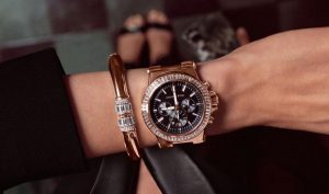Phân biệt đồng hồ Michael Kors thật và giả đơn giản nhất 4