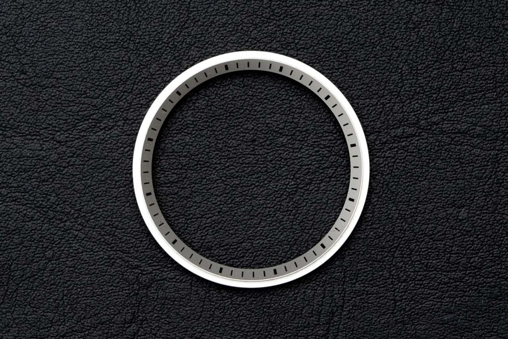 Vành Chapter Ring Và Độ Chính Xác Khi Xem Giờ