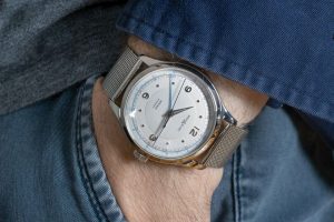 Đồng hồ GMT dành cho người hay di chuyển