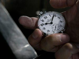 LỊCH SỬ RA ĐỜI CỦA ĐỒNG HỒ ĐEO TAY