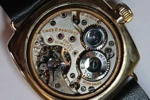 Cầu Máy Giữ Ổn Định Toàn Bộ Cấu Trúc