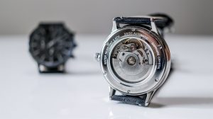 Sai Số Vị Trí Đồng Hồ Ảnh Hưởng Thế Nào