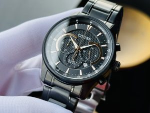 ĐỒNG HỒ QUARTZ HOẠT ĐỘNG NHƯ THẾ NÀO