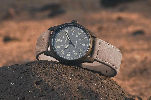 Sự bền bỉ vượt trội của dòng đồng hồ Hamilton Khaki Field 2