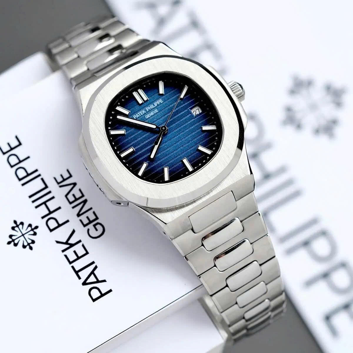 Patek Philippe Nautilus khan hiếm và giá trị thật 4