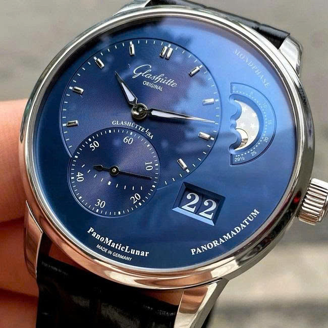 Vẻ đẹp tinh tế của mẫu đồng hồ nam Glashütte Original PanoMaticLunar 3