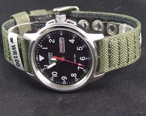 Review Citizen Eco Drive BM8180 năng lượng ánh sáng 2