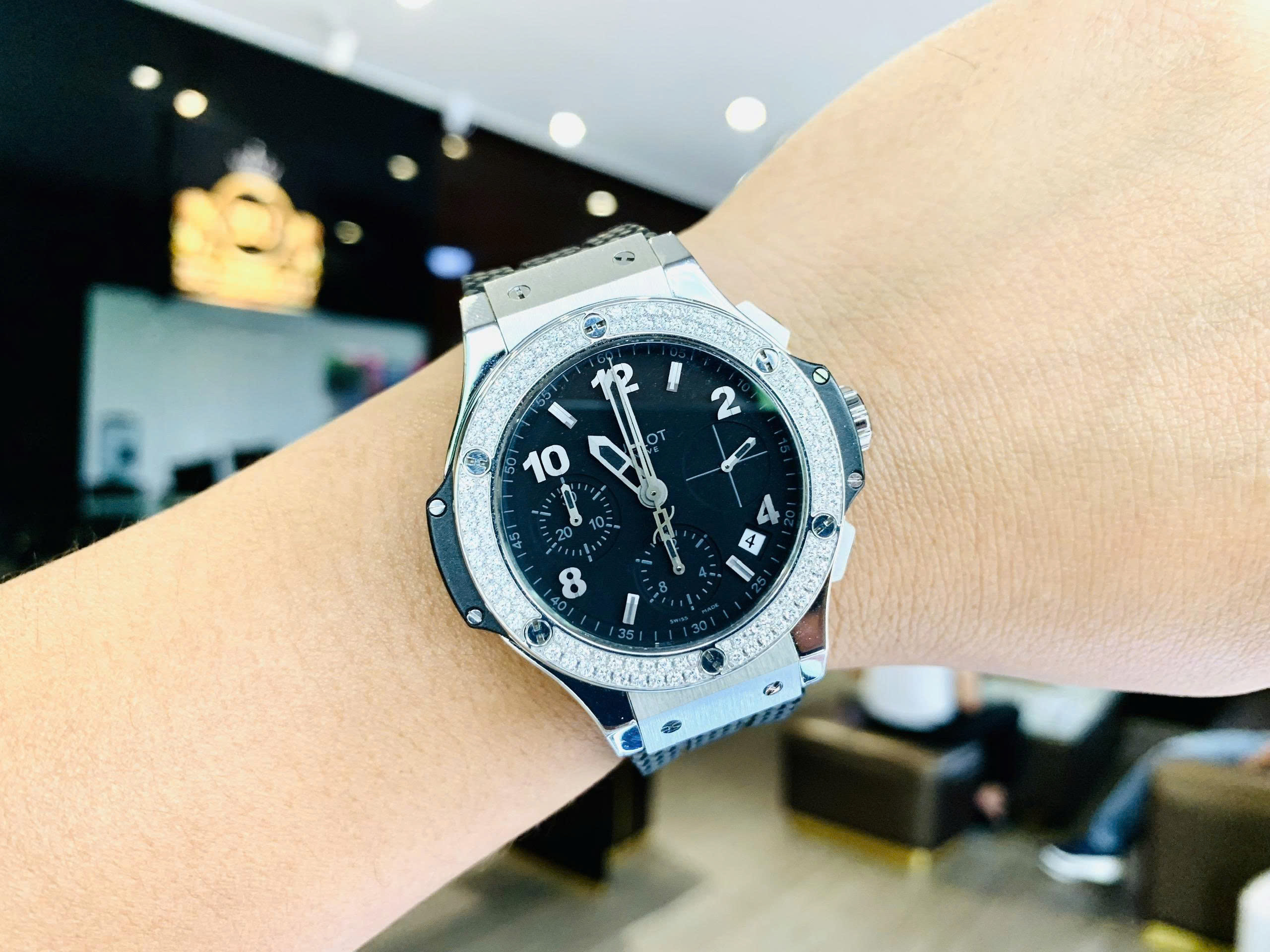 Hublot Big Bang vs Richard Mille RM khác biệt gì? 4