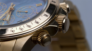Bấm Chronograph Có Đã Tay Hay Không