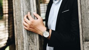 Cảm giác đeo đồng hồ theo thời gian