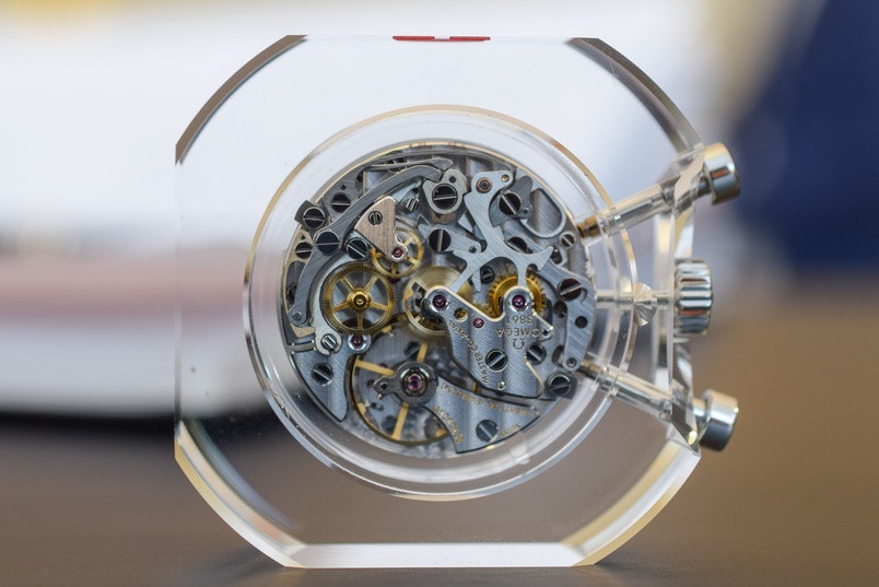 Bộ thoát Co-Axial và khác biệt