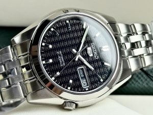 Cách Seiko Tạo Ra Bộ Máy Automatic Ổn Định