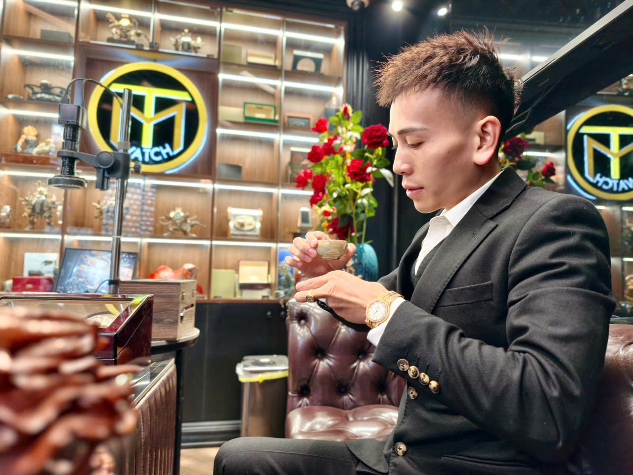 Thu mua đồng hồ Hublot Classic Fusion Aerofusion cũ thanh toán nhanh 2