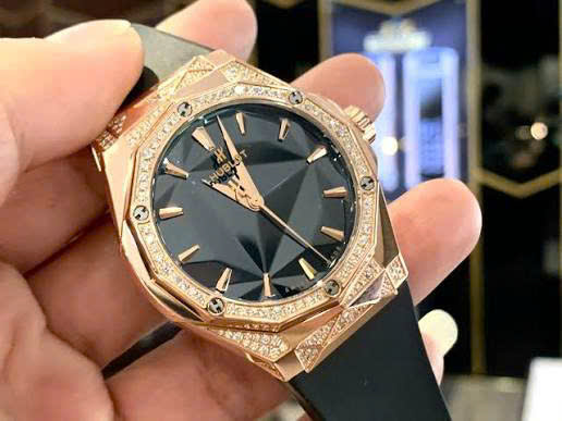 Tại sao Hublot là biểu tượng của sự đổi mới công nghệ 1