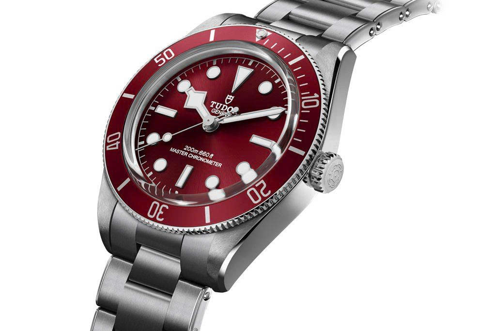Lý do dân chơi săn lùng đồng hồ Tudor Black Bay 58 2