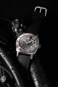 Tìm hiểu lịch sử dòng đồng hồ Nivada Grenchen Chronomaster huyền thoại 2