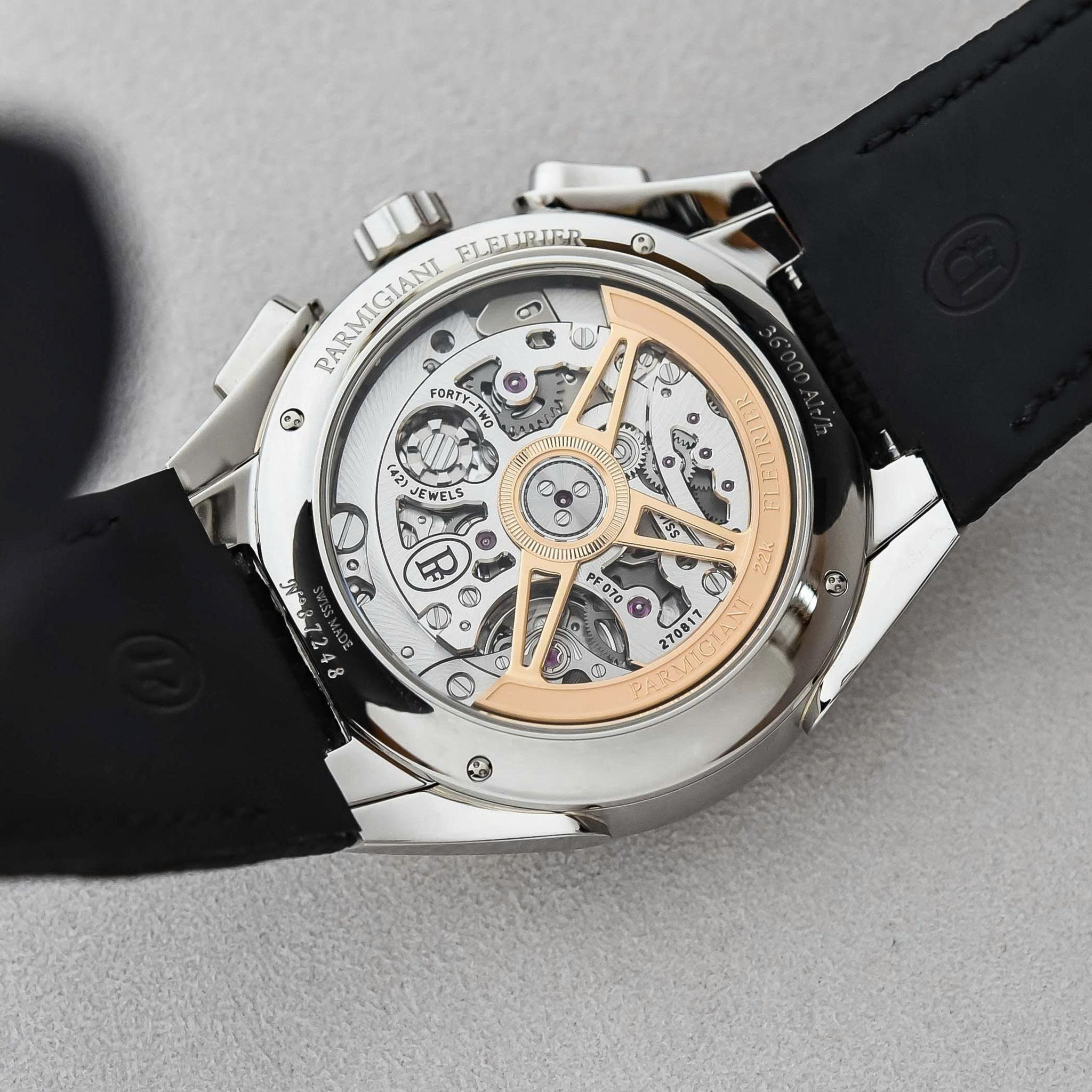 Tìm hiểu bộ máy cơ trên chiếc đồng hồ Parmigiani Fleurier Tonda 3