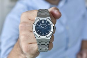 Những sai lầm mất tiền khi chọn mua đồng hồ Audemars Piguet cũ 2