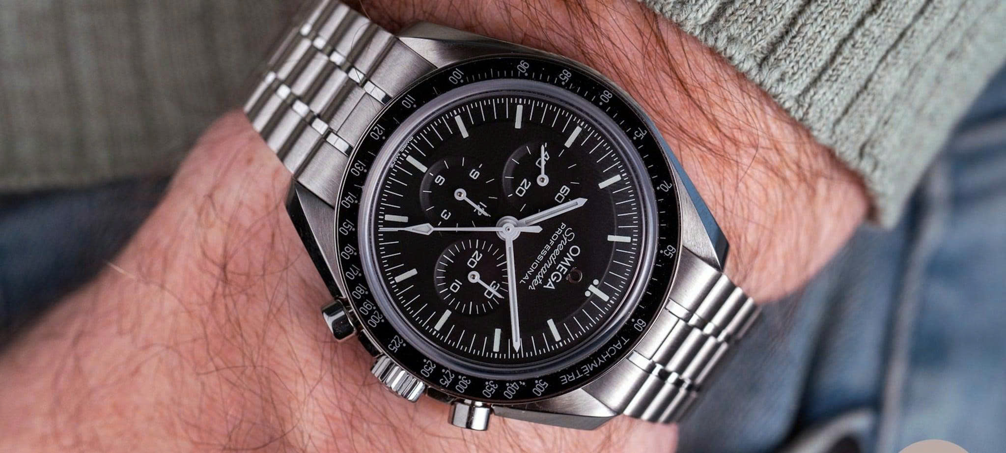 Chuyên thu mua đồng hồ Omega Speedmaster Moonwatch uy tín tận nhà 1