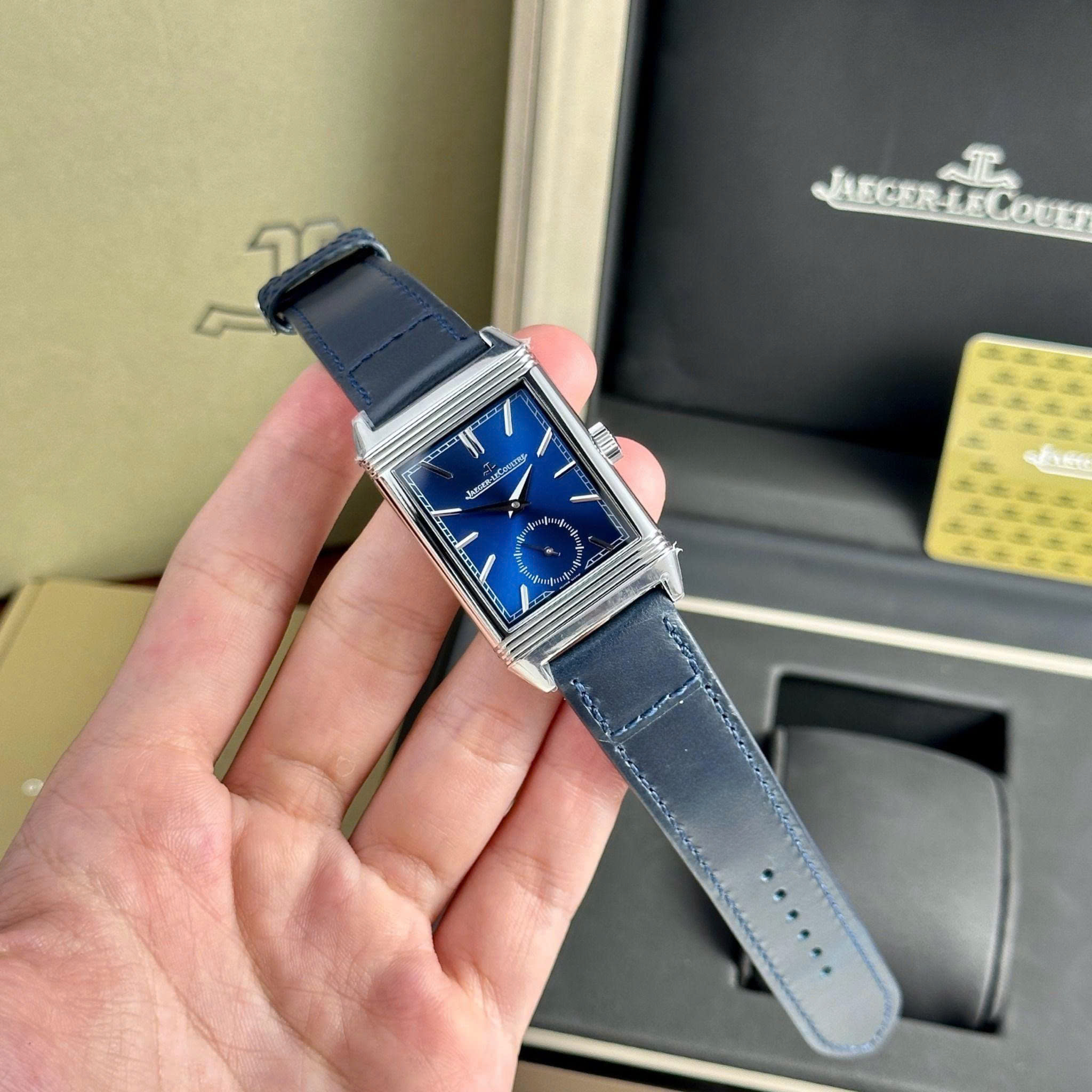 Chuyên thu mua đồng hồ Jaeger LeCoultre Reverso Tribute tận nơi 2