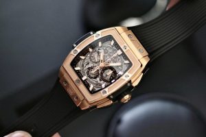 Dịch vụ thu mua đồng hồ Hublot Spirit Of Big Bang cũ 2