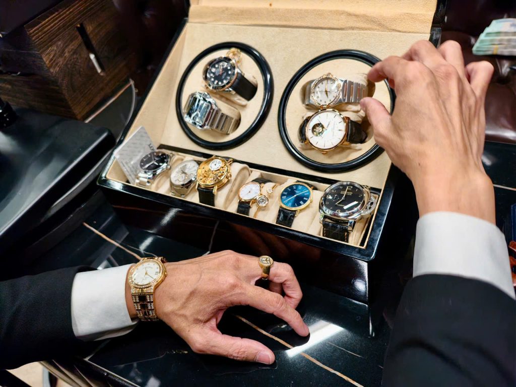 Dịch vụ thu mua đồng hồ Audemars Piguet Code 1159 uy tín 2