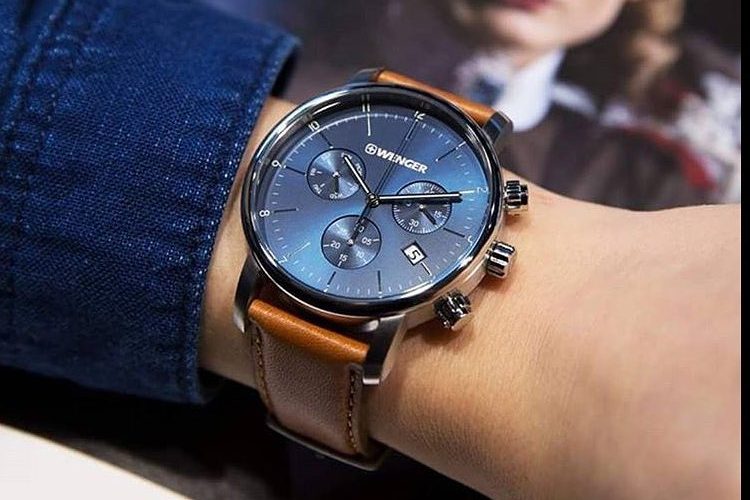 Chân Kính Và Phân Bố Tải Trục