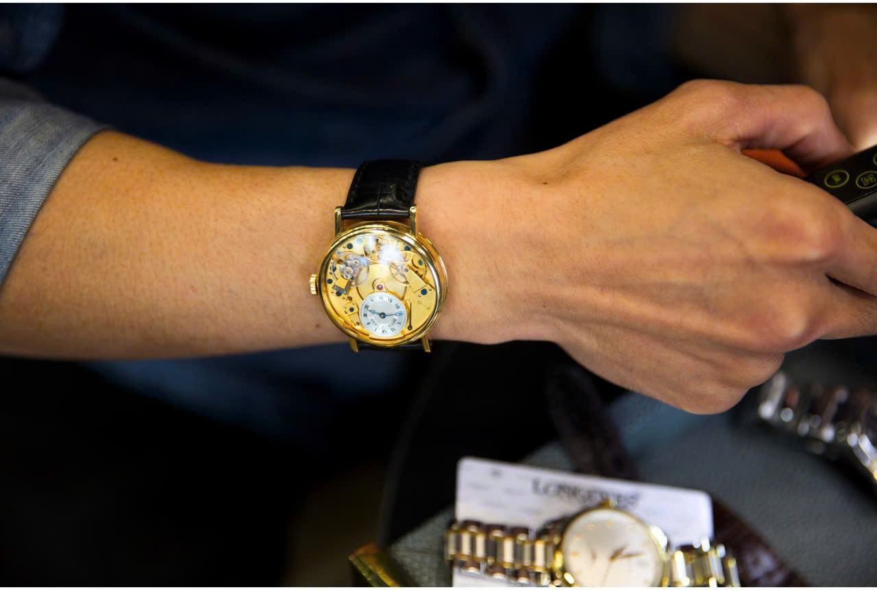 Cơ Chế Tourbillon Và Cuộc Chiến Chống Lực Hấp Dẫn