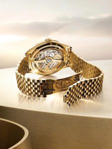 Khám phá thiết kế sang trọng trên chiếc đồng hồ Rolex 1908 1
