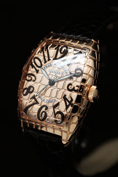 Nét sắc sảo phá vỡ giới hạn Franck Muller Conquistador 2