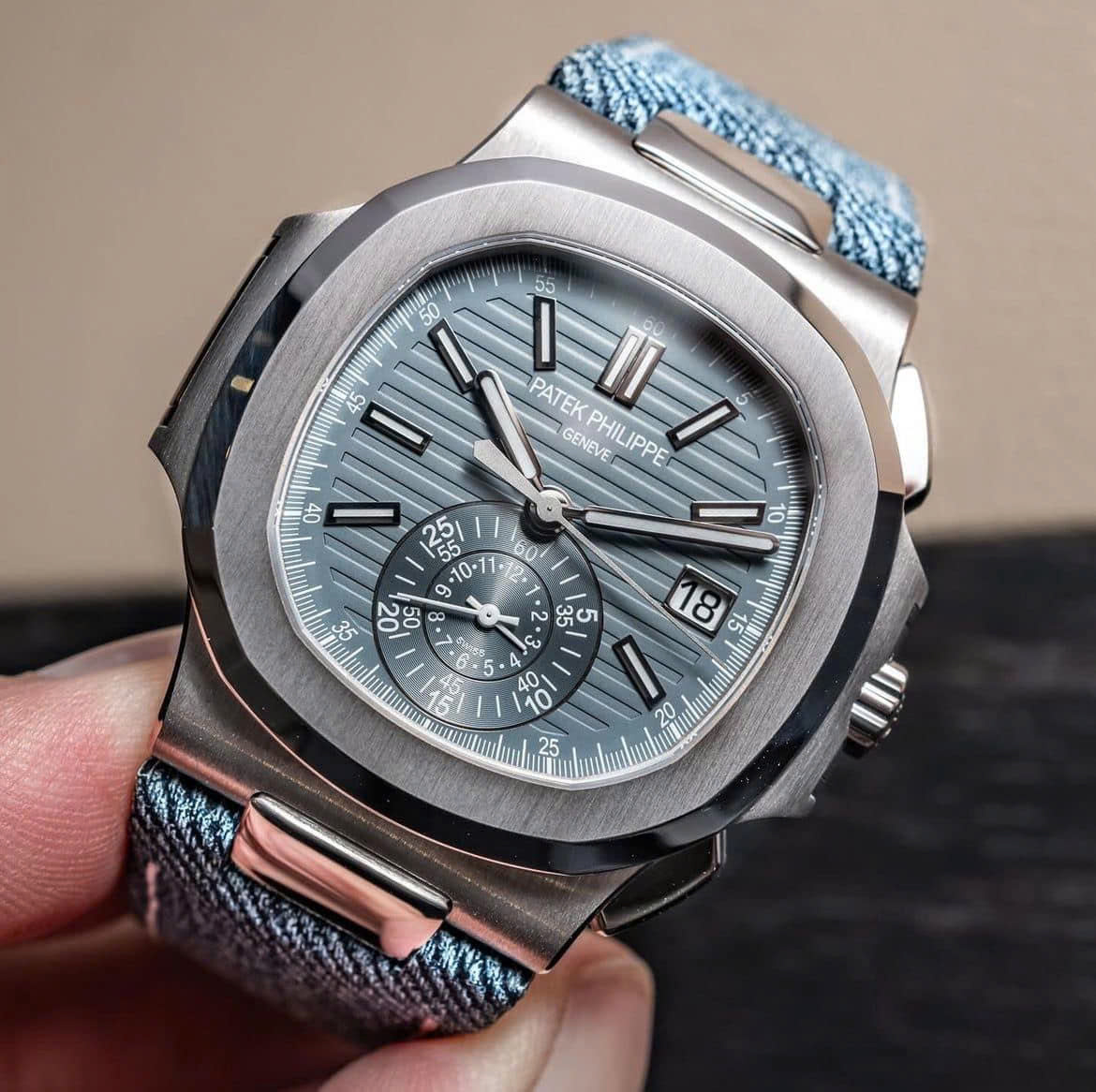 Sức hút kiệt tác huyền thoại đồng hồ Patek Philippe Nautilus 1