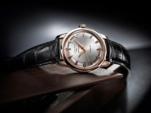 Khám phá công nghệ trên chiếc đồng hồ Longines Conquest VHP mới 1