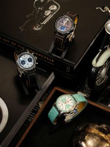 Sức hút hoài cổ từ siêu phẩm đồng hồ Breitling Top Time 1