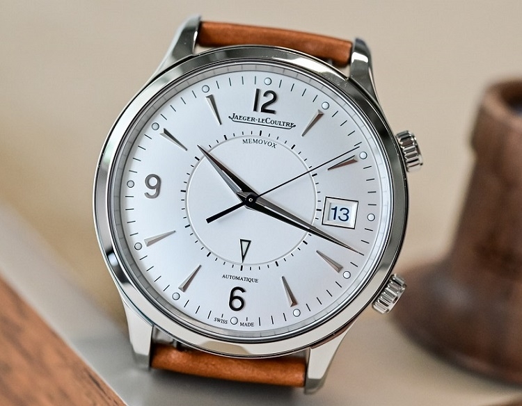 Đồng Hồ "Swiss Made" Thực Sự Có Nghĩa Là Gì?