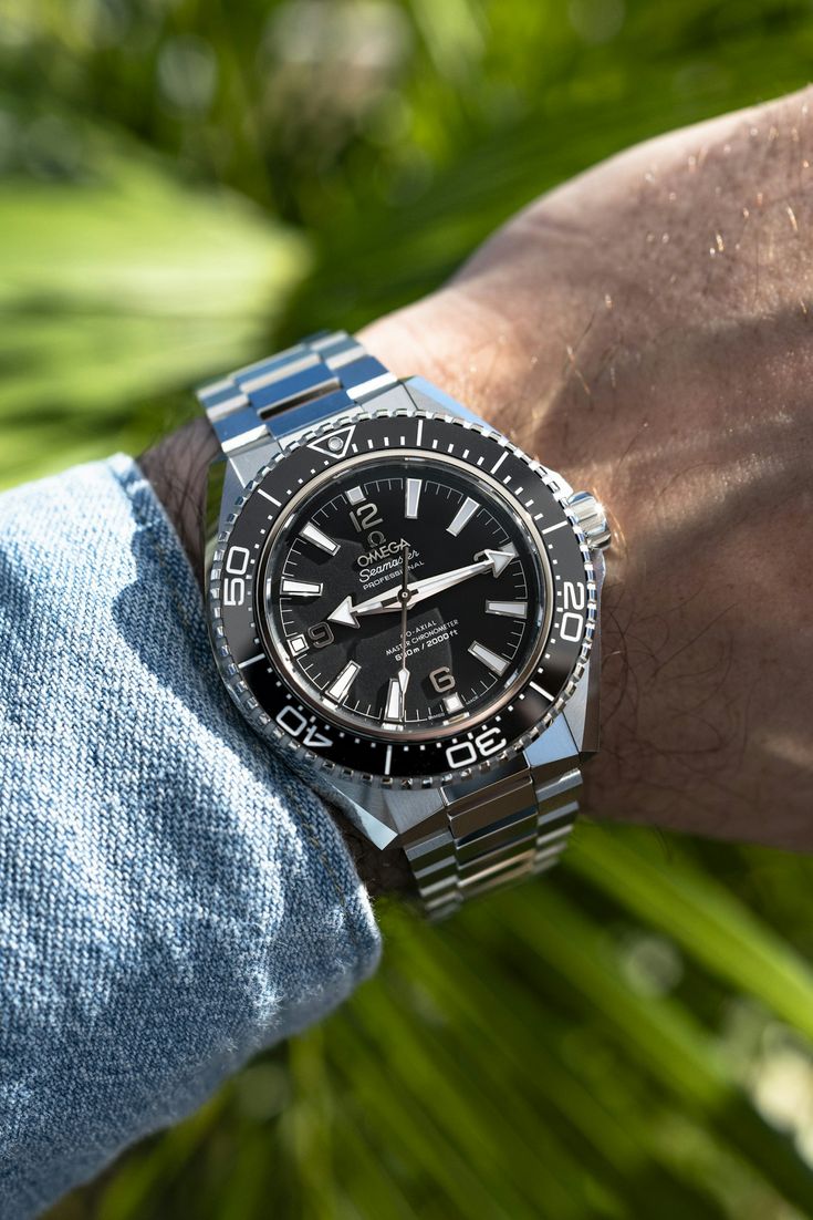 Dấu ấn lịch sử hàng hải trên chiếc Omega Seamaster 1