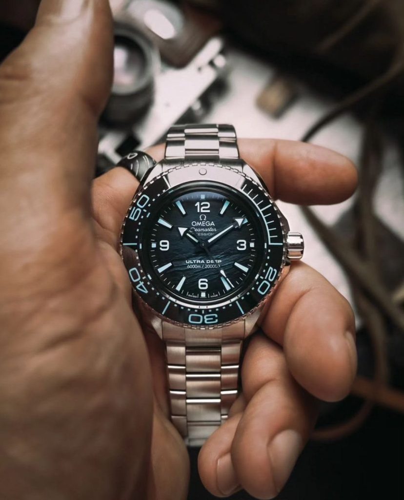 Dấu ấn lịch sử hàng hải trên chiếc Omega Seamaster 2