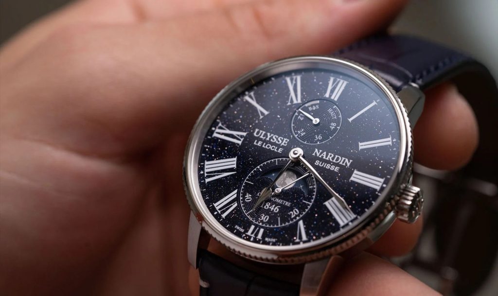 Đồng Hồ Mặt Đá Aventurine Có Gì Đặc Biệt?