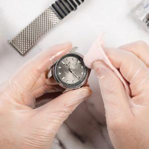 Vì Sao Đồng Hồ Cơ Vẫn Cần Được Bảo Dưỡng?