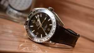 Vành Bezel Quyết Định Điều Gì Trên Đồng Hồ?