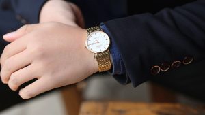 Đồng Hồ Cơ Và Cuộc Đua Chinh Phục Độ Chính Xác