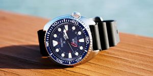 Đồng Hồ GMT Khác Gì Đồng Hồ Thường?