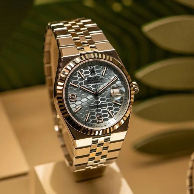 Mua Đồng Hồ Rolex Tại Hai Bà Trưng