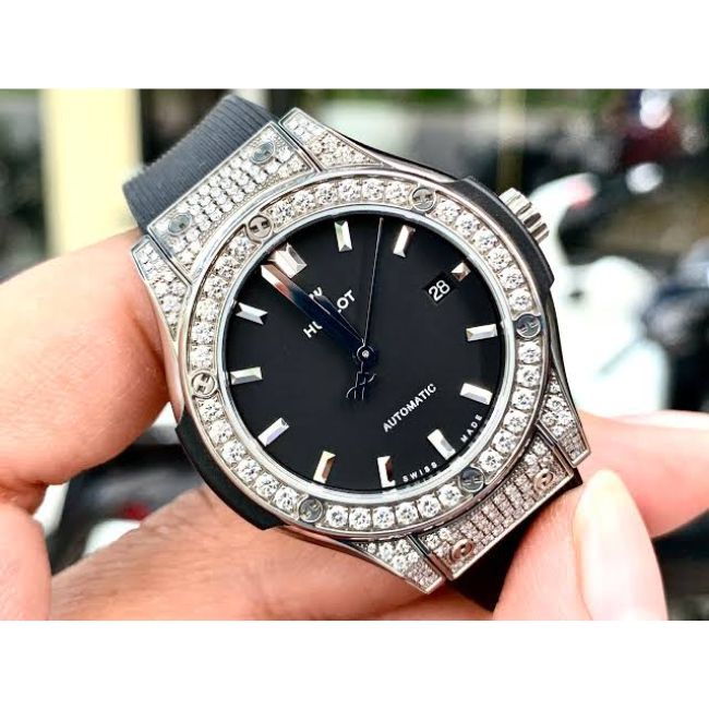 Mua Đồng Hồ Hublot Tại Nam Từ Liêm
