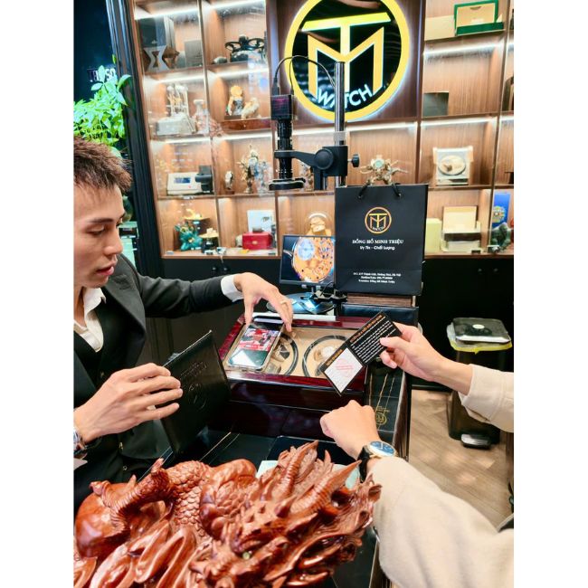Mua Đồng Hồ Patek Philippe Tại Hai Bà Trưng