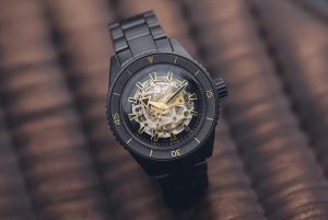 Đồng Hồ Và Công Nghệ Gốm Ceramic